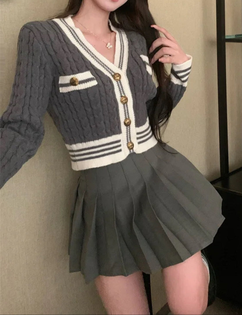 クロップドケーブルニットカーディガン