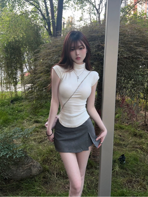 ハイネックフレンチスリーブTシャツ