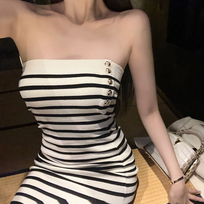 クラシックストライプニットミニワンピース