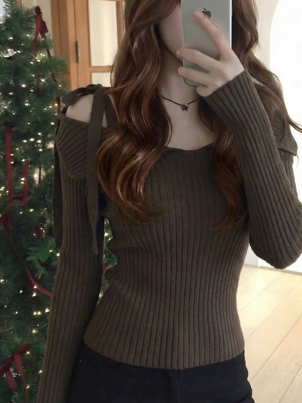 サイレントムードリブニット