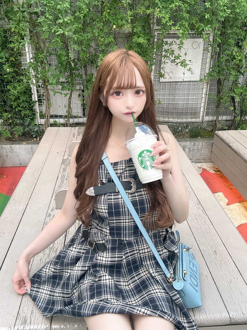 サスペンダーベルトデザインチェックワンピース