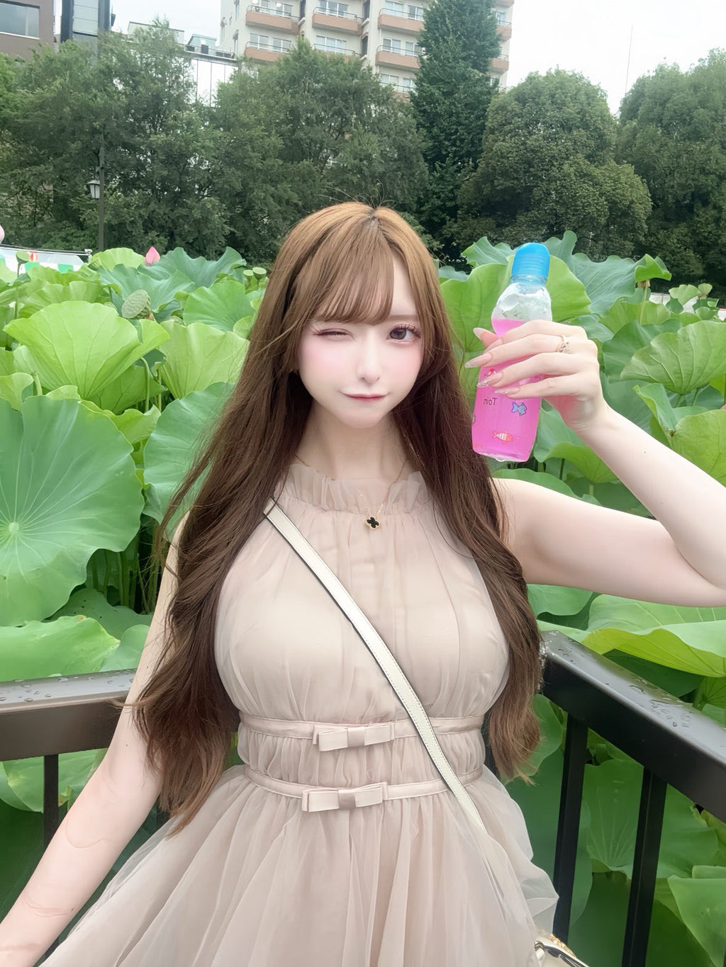 ホルターネックシアーミニワンピース