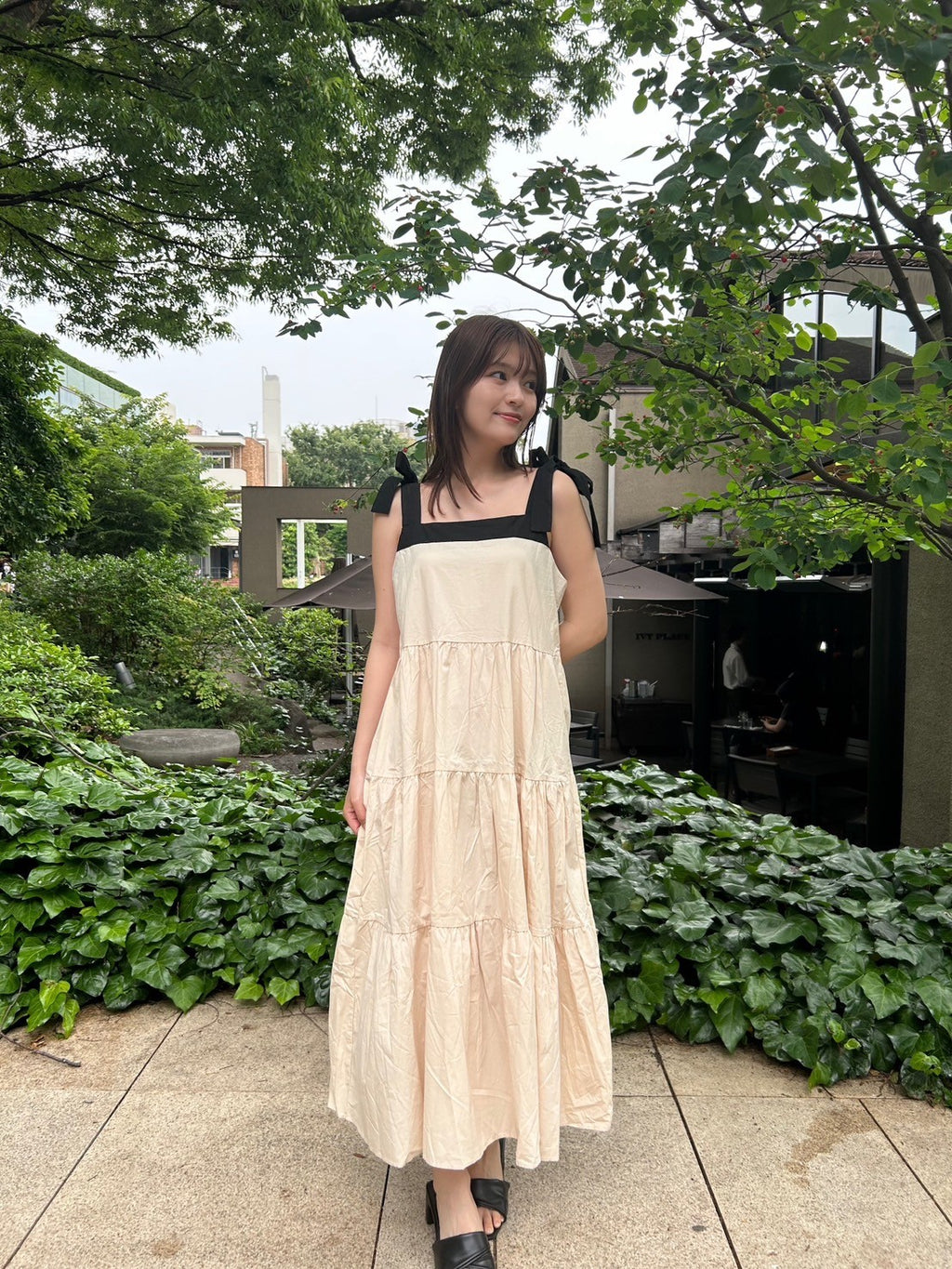 ショルダーリボンワンピース