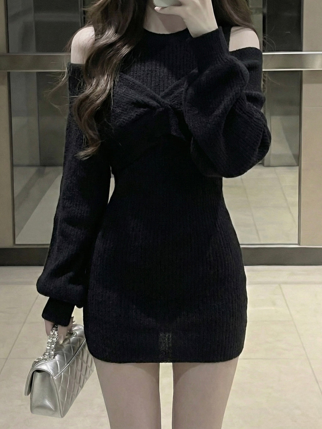 2ピースオフショルダーニットワンピース