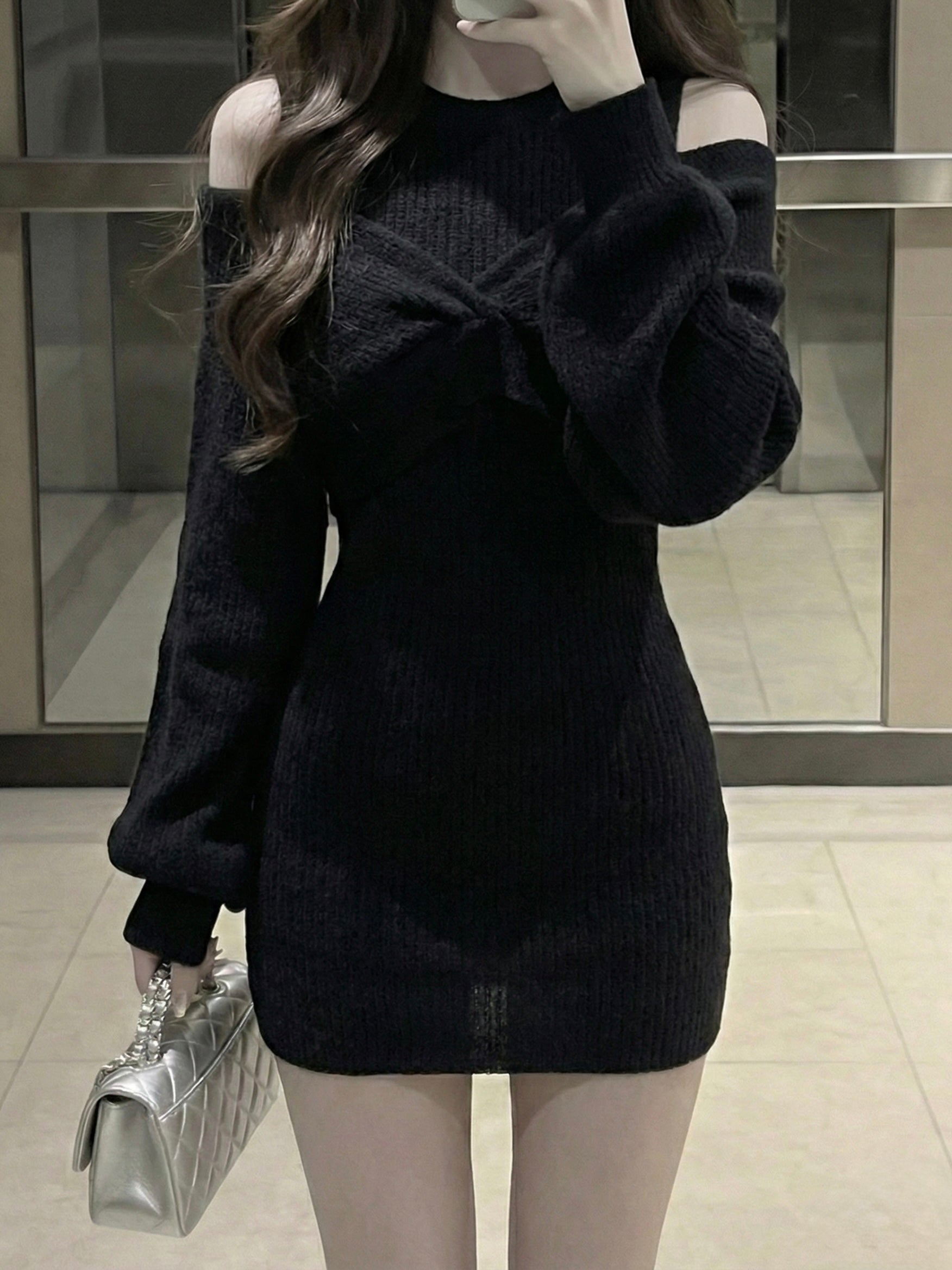 2ピースオフショルダーニットワンピース