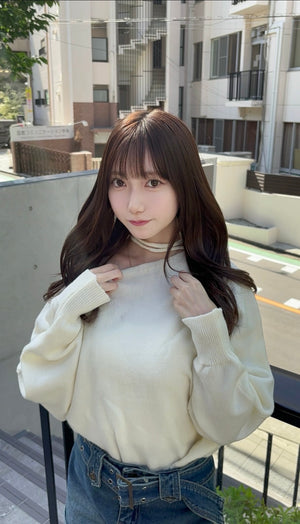 ワンショルダーネックストラップニット