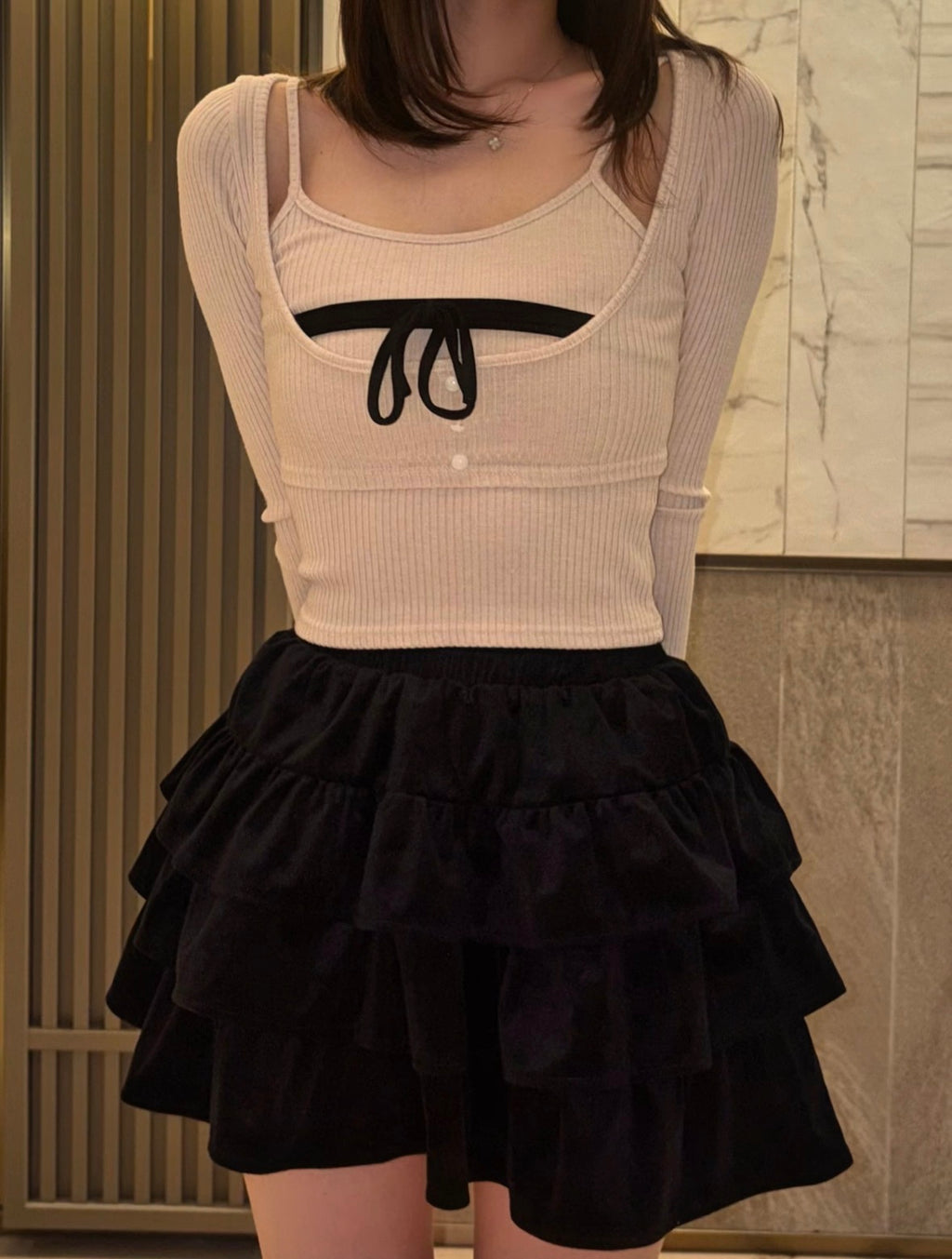 リブニットリボントップス