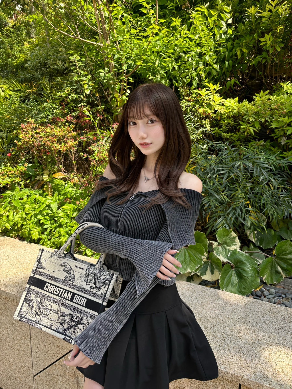 フロントジップクロップドニットトップス