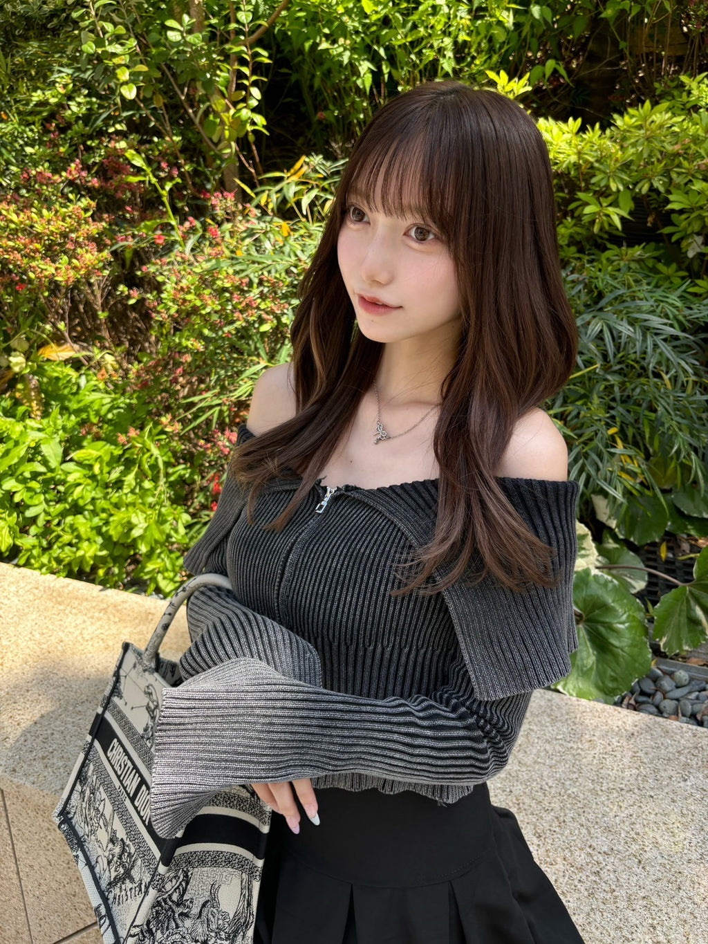 フロントジップクロップドニットトップス