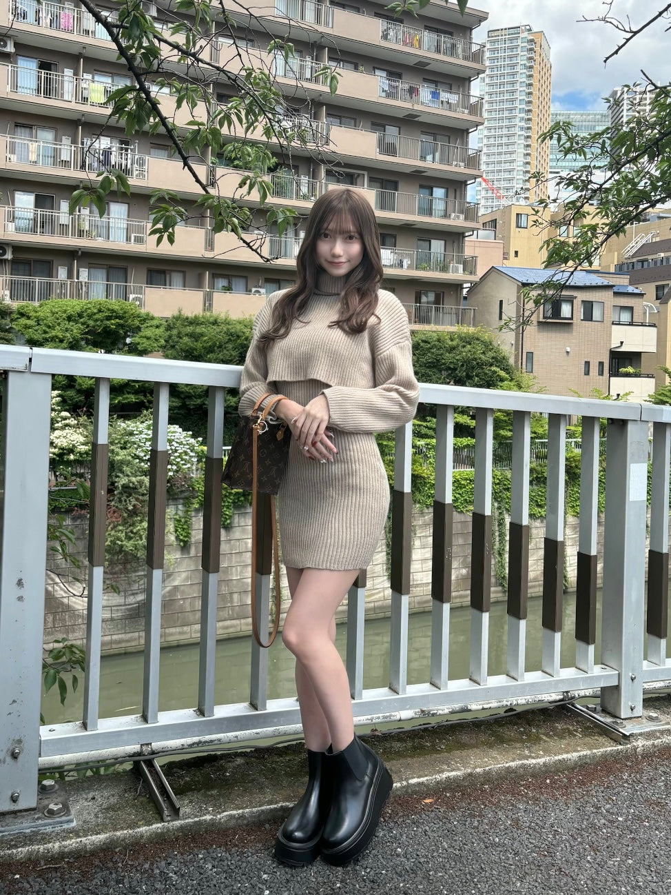 レイヤードニットミニワンピース