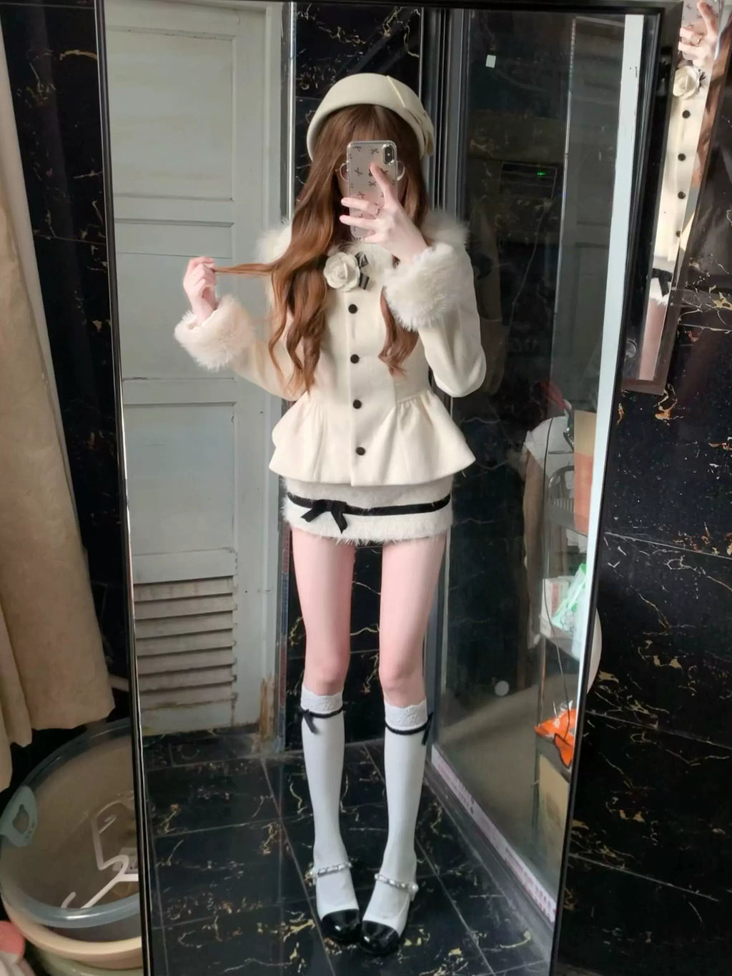 フェイクファートリムぺプラムセットアップ