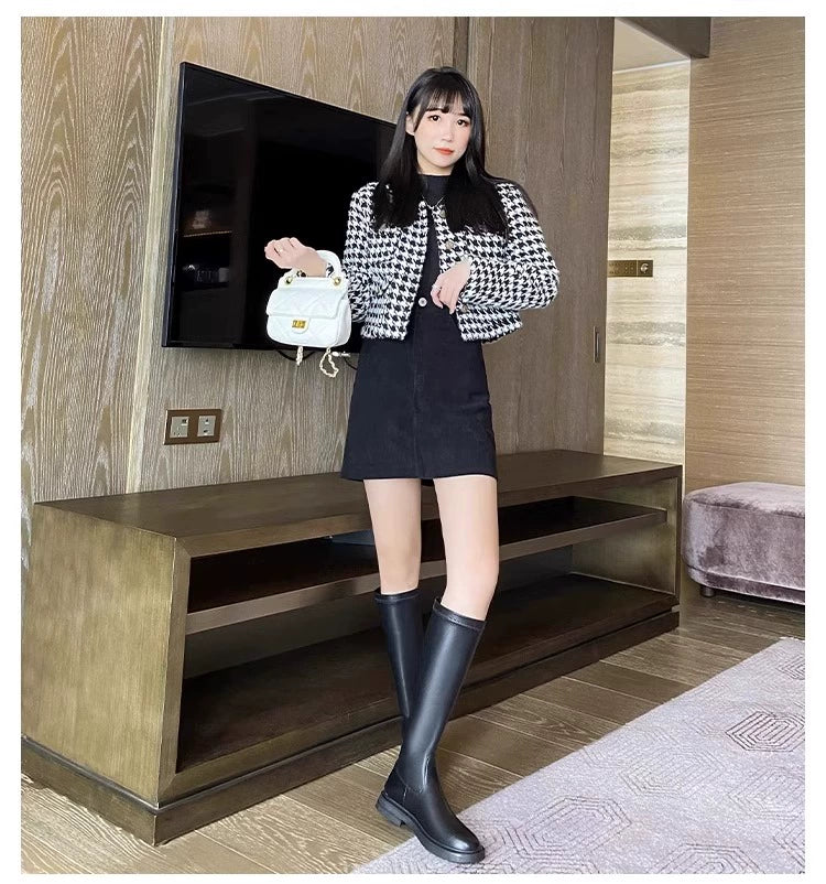 一歩で魅せる、格上ブーツ【CHANEL】美シルエット♪ロングブーツ 2023/24秋冬☆脚長効果でスタイルUP】 CHANEL ロングブーツ