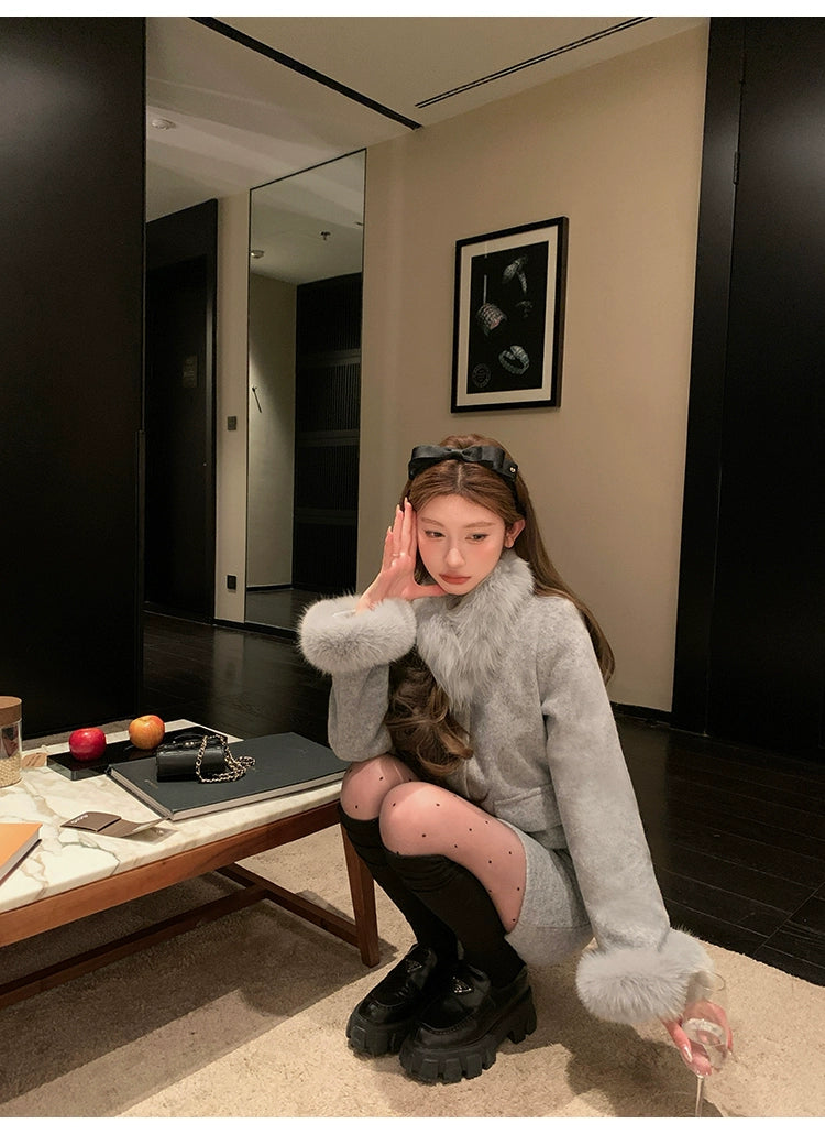 フェイクファーカラーニットセットアップ