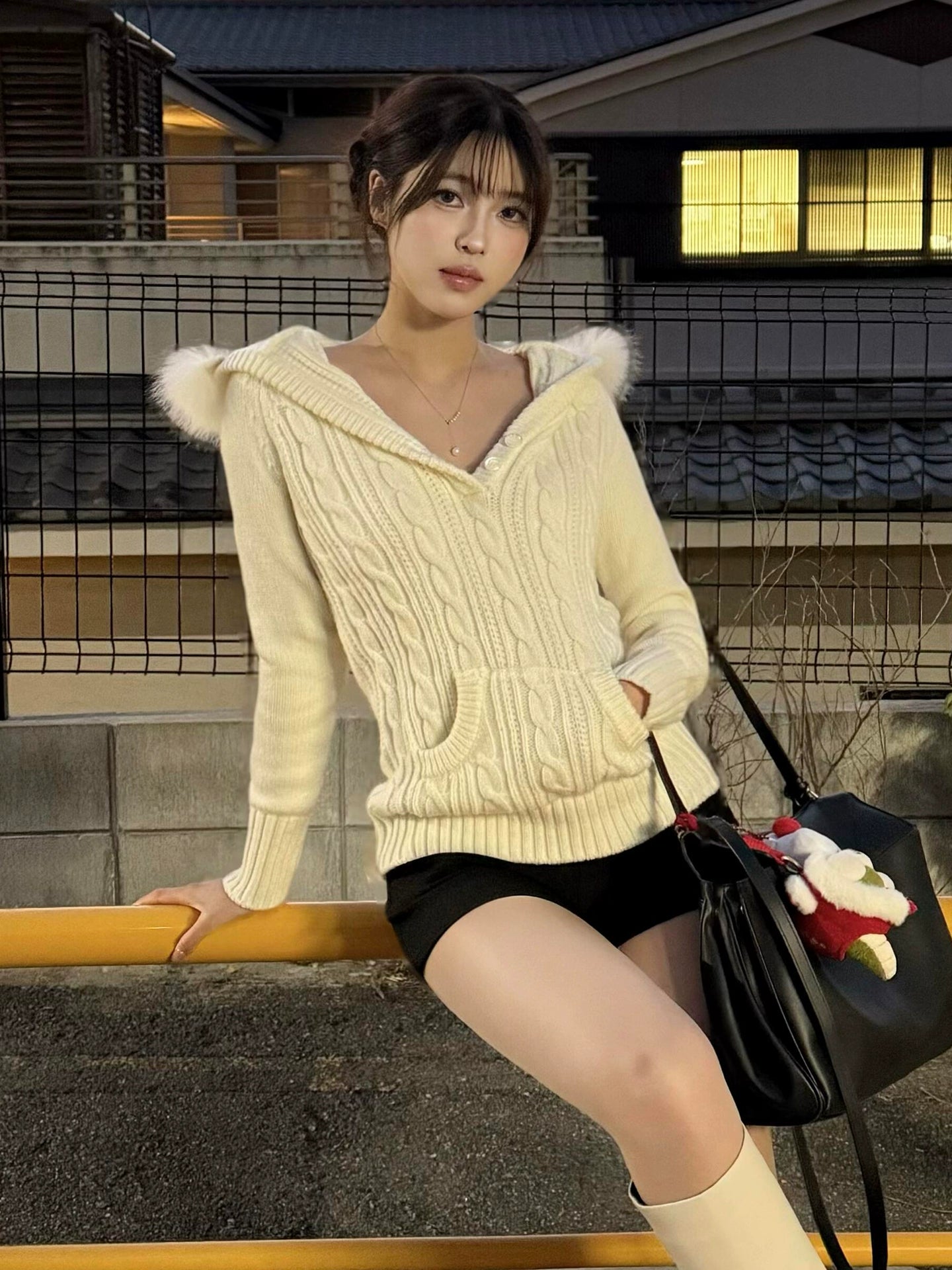 ケーブルニットフェイクファージップカーディガン