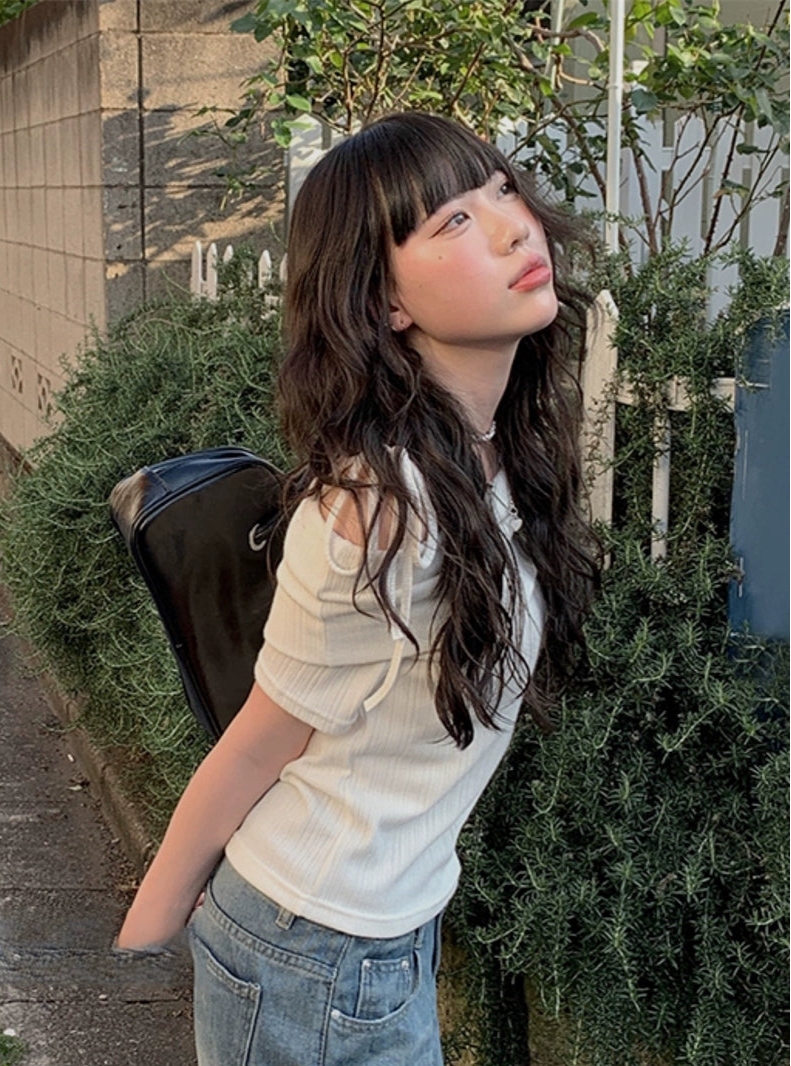 オフショルダーリボンリブTシャツ