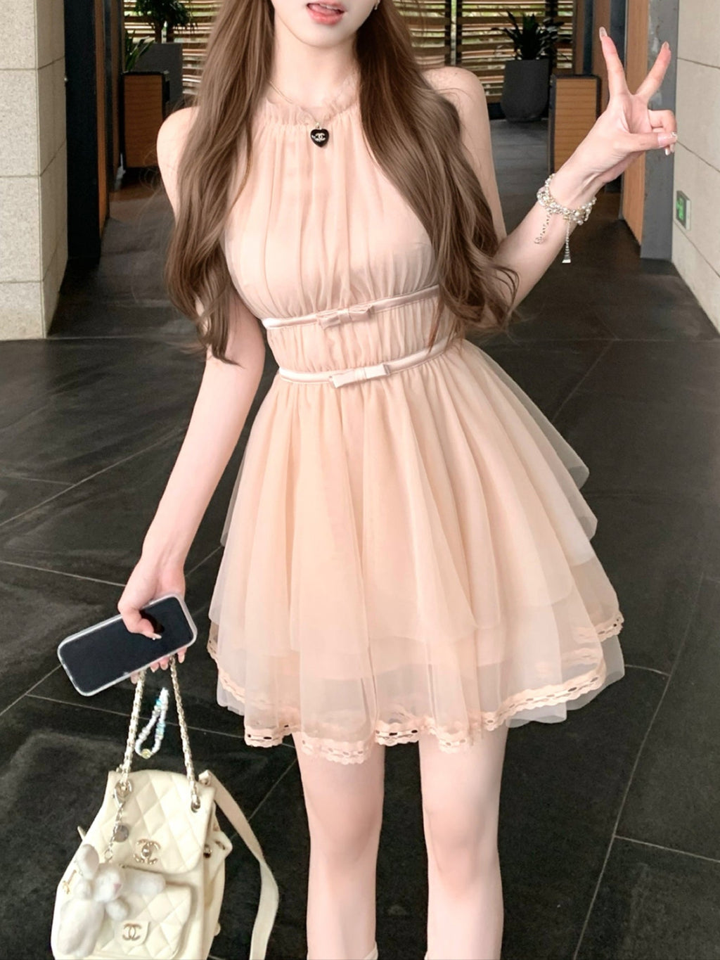 ホルターネックシアーミニワンピース