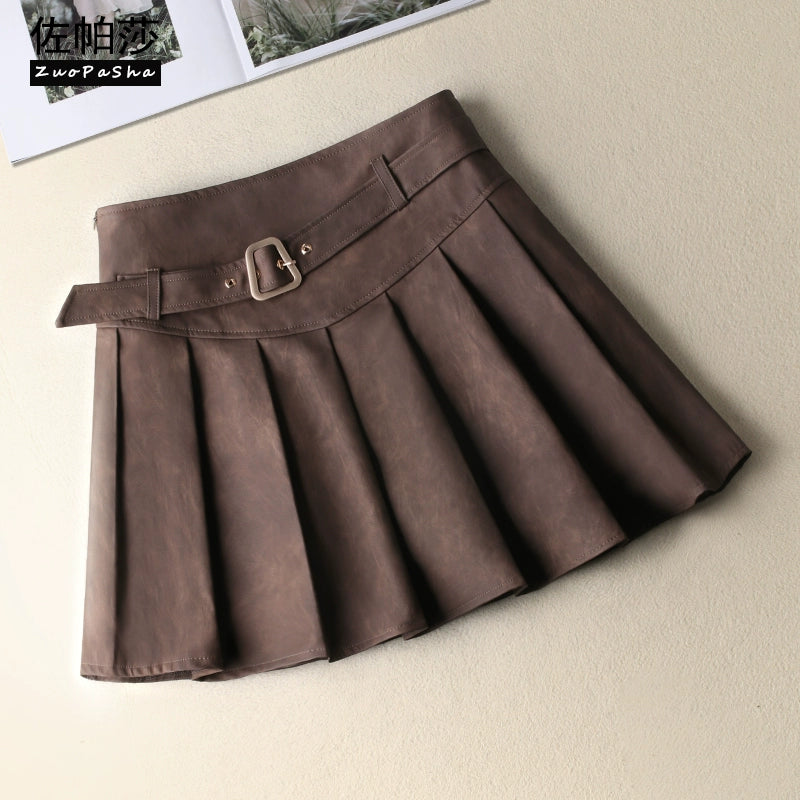 ベルレザープリーツスカート