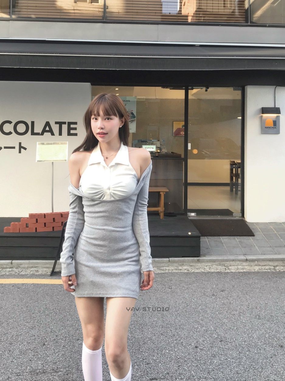 リーキーショルダードレス