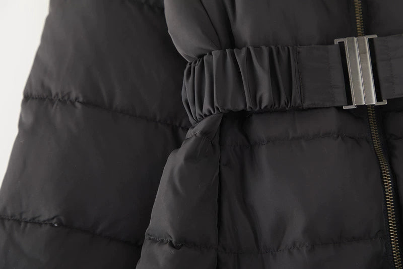 ベルトデザインファーダウンコート