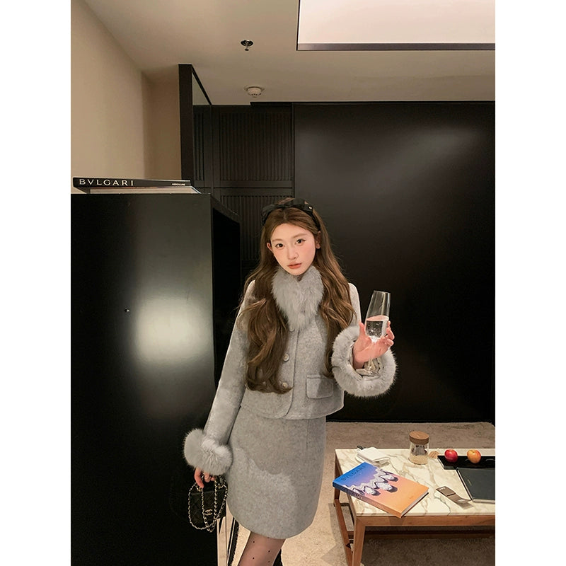 フェイクファーカラーニットセットアップ