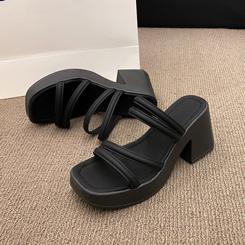 メロウカーブヒールサンダル