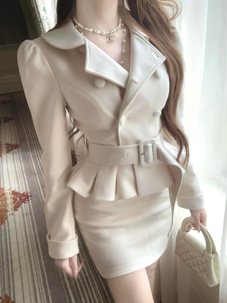 クラシカルベルトトレンチセットアップ