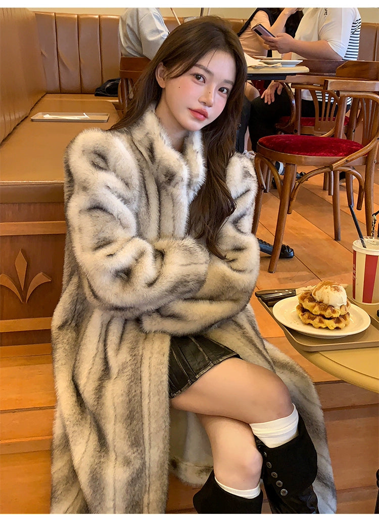 エコファーボリュームロングコート