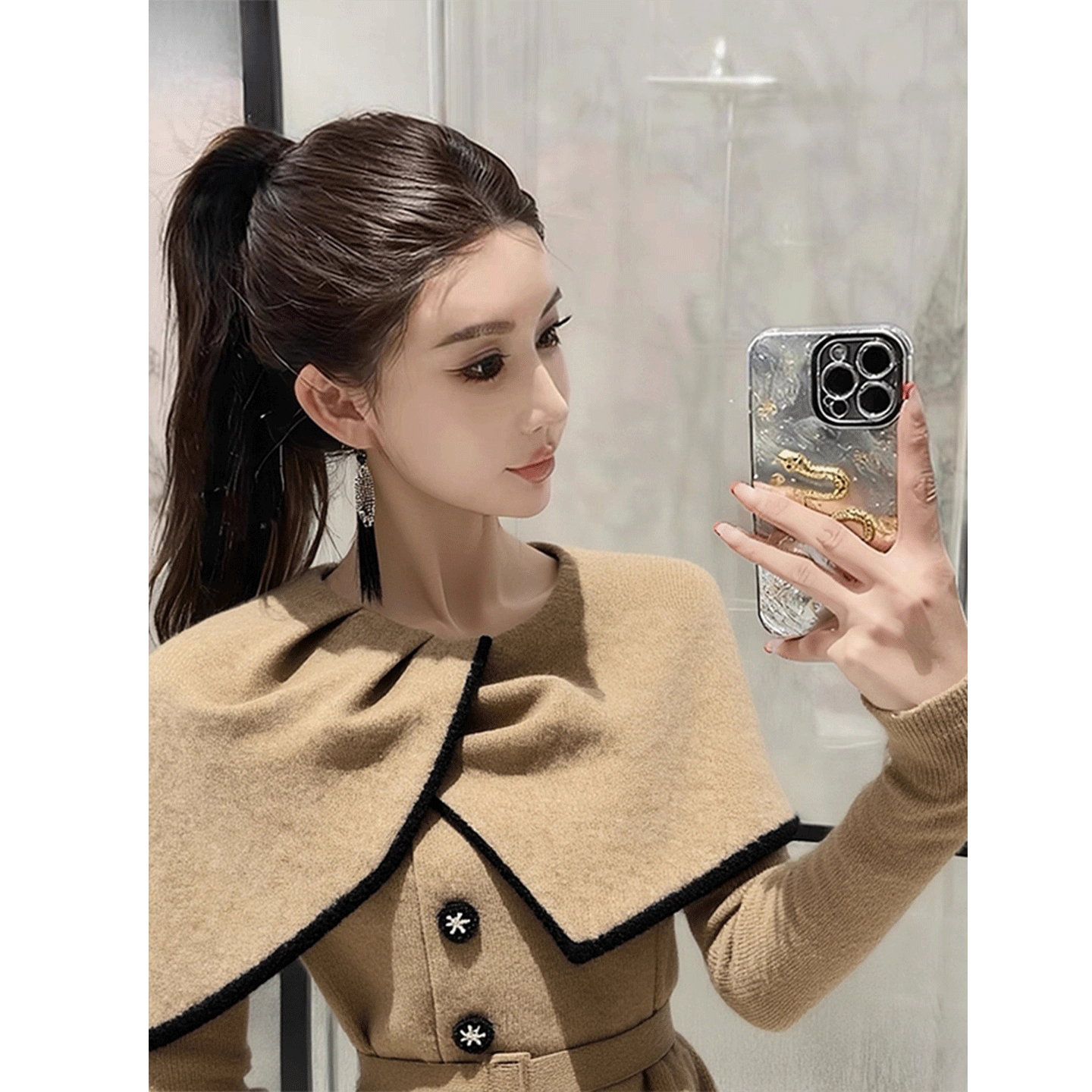 ケープペプラムコート