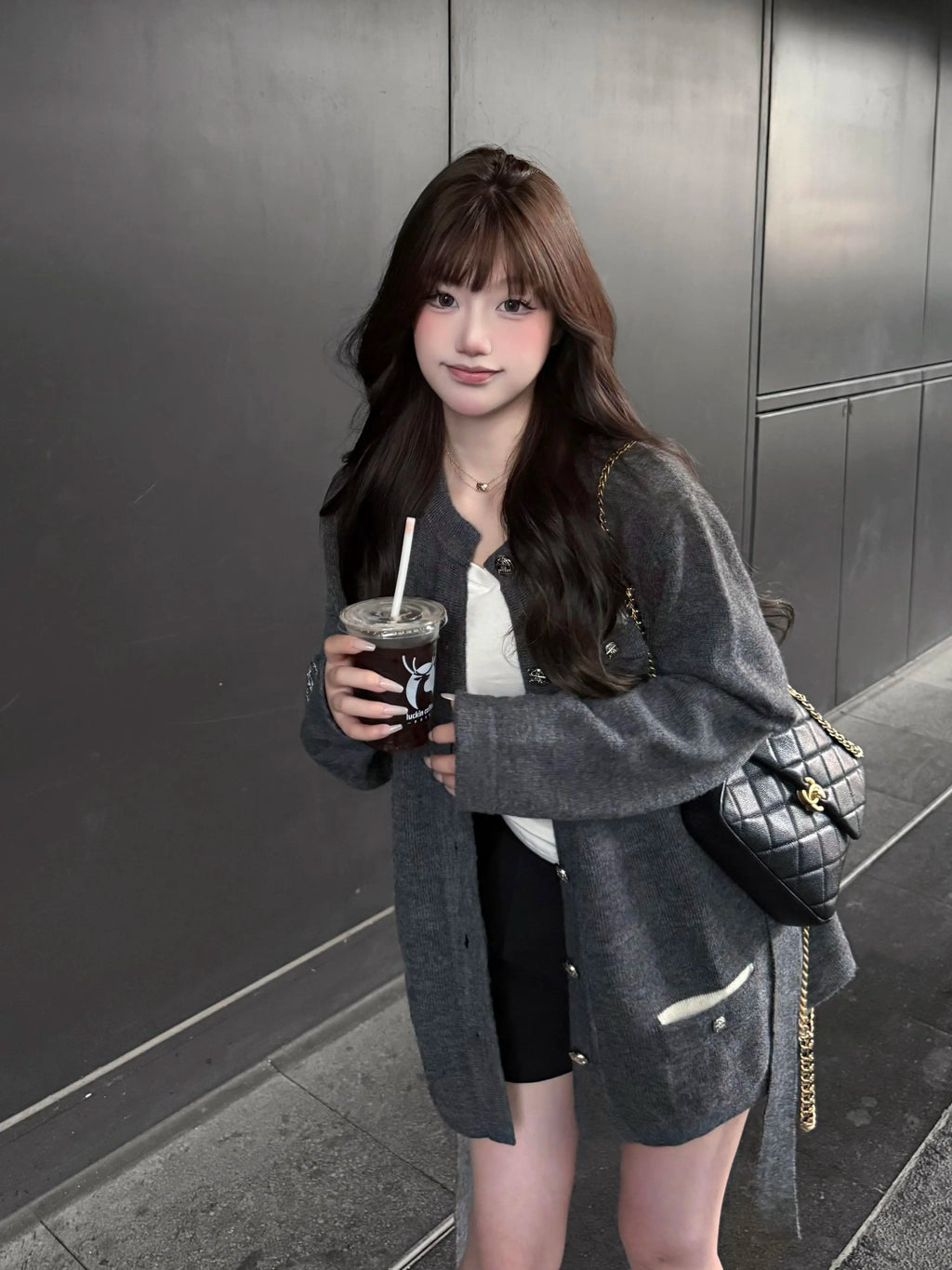 オーバーニットトップス