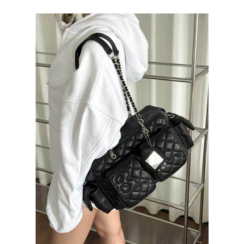 メロウキルティングボストンバッグ