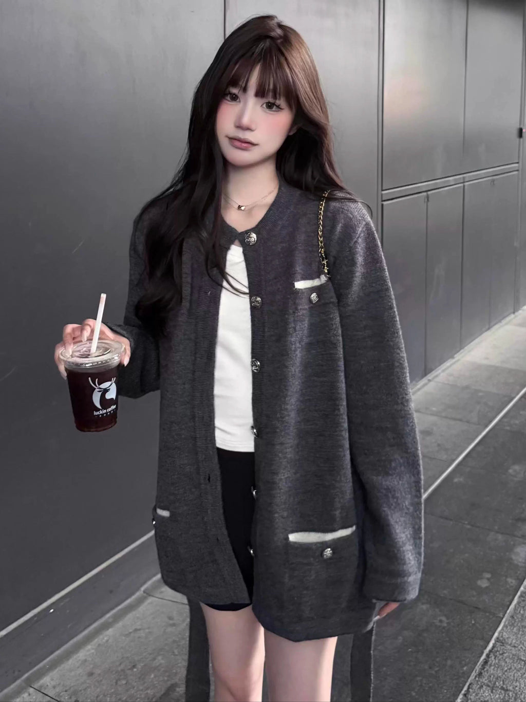 オーバーニットトップス