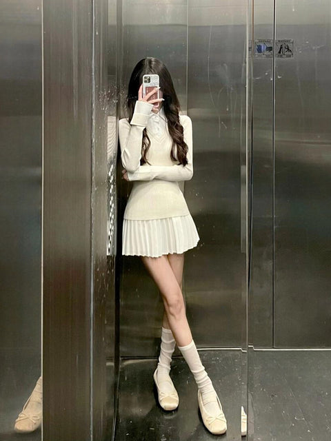 Vネックシャツレイヤードニット & スカート