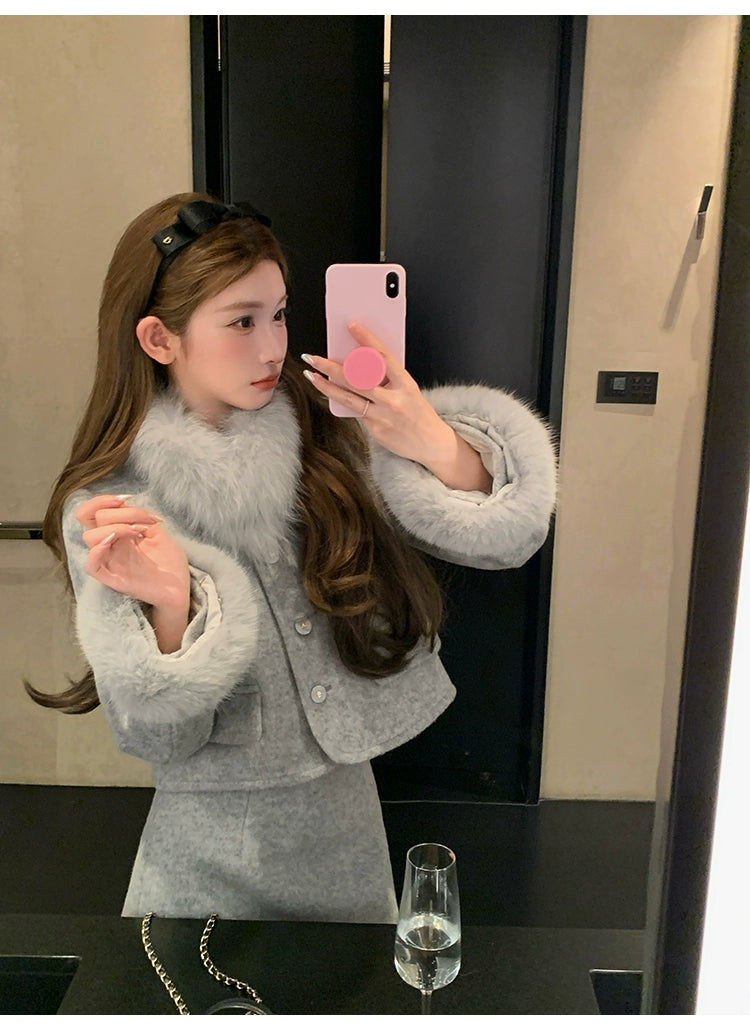 フェイクファーカラーニットセットアップ